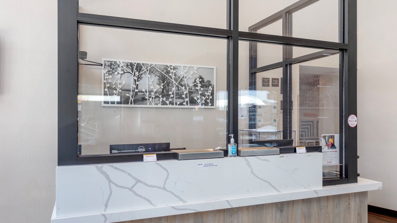 Photo of Others in Greenwood