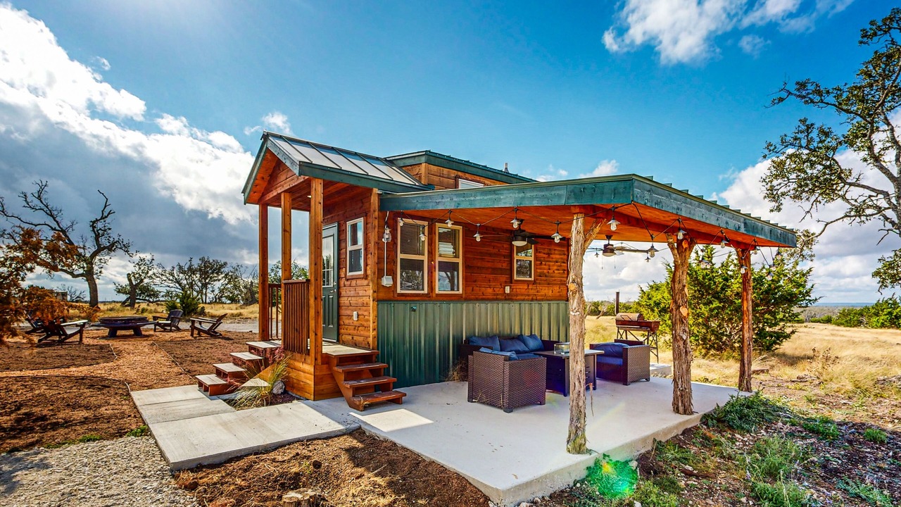 Photo of Outdoor in Harper