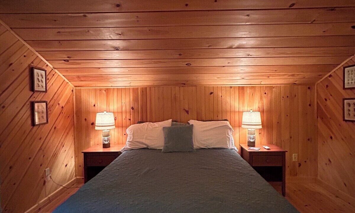 Photo of Others in Otis