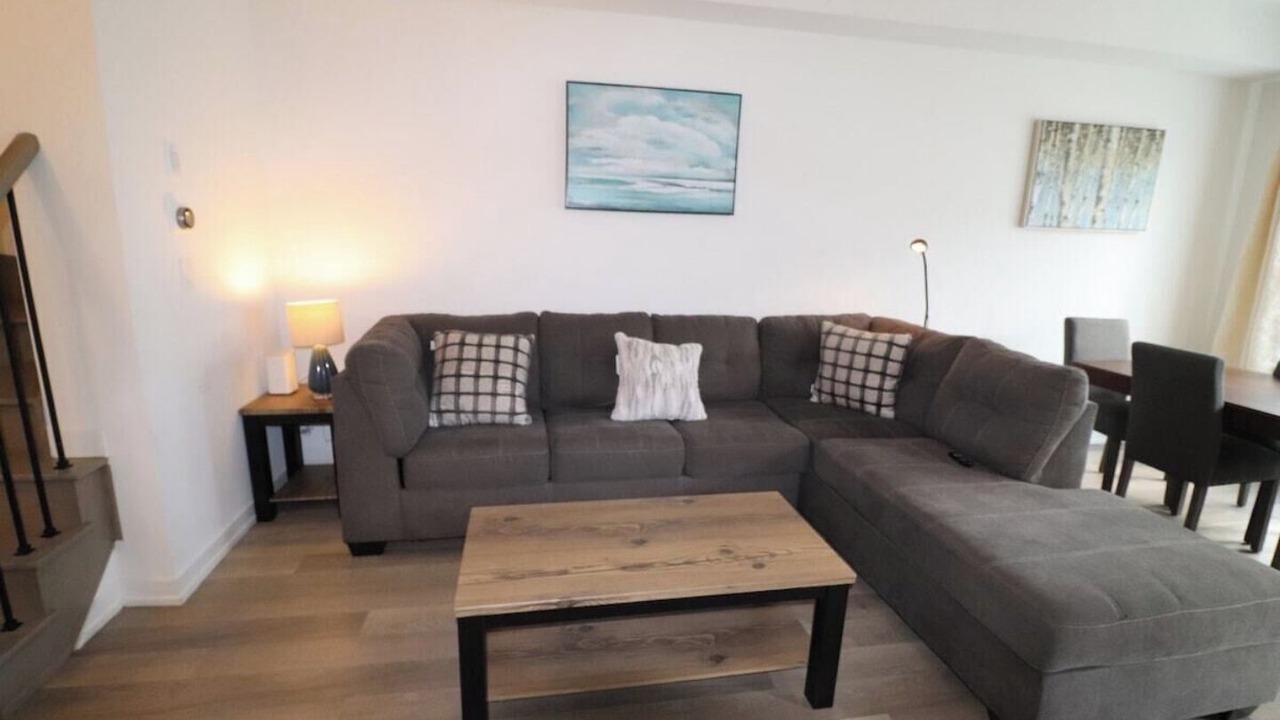 Photo of Livingroom in Newmarket