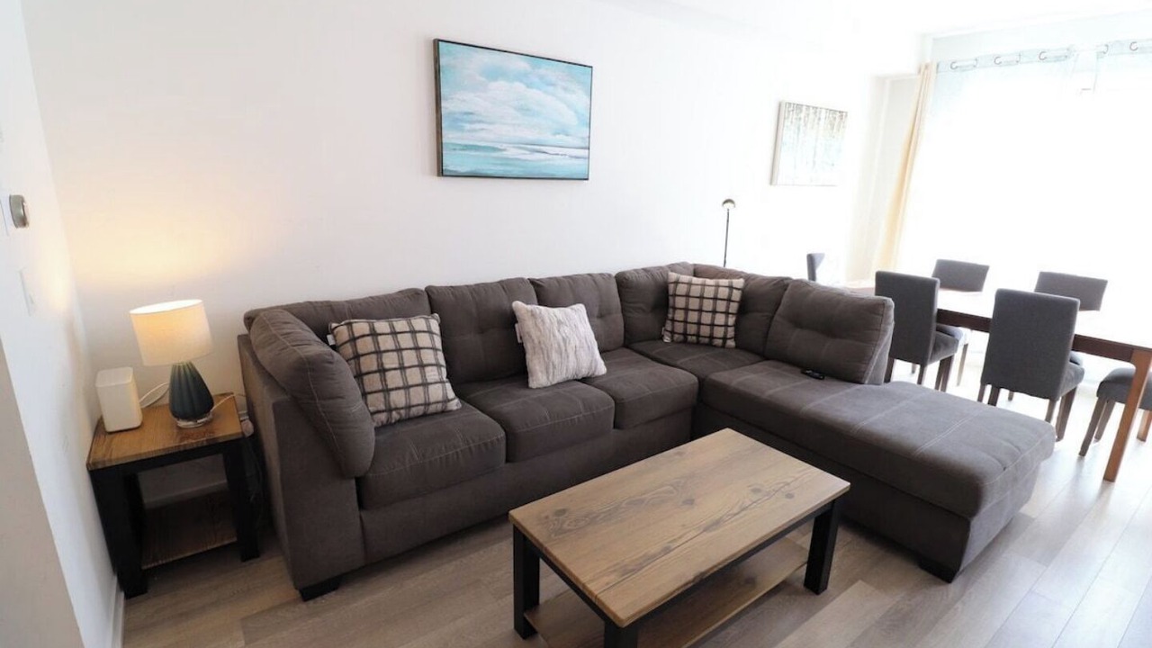 Photo of Livingroom in Newmarket
