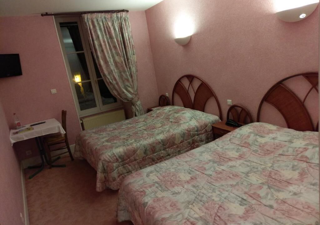 Photo of Bedroom in Corbigny