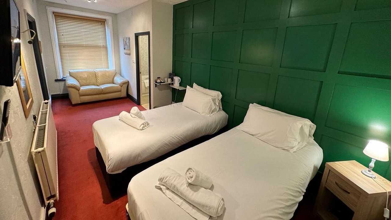 Photo of Bedroom in Hayfield