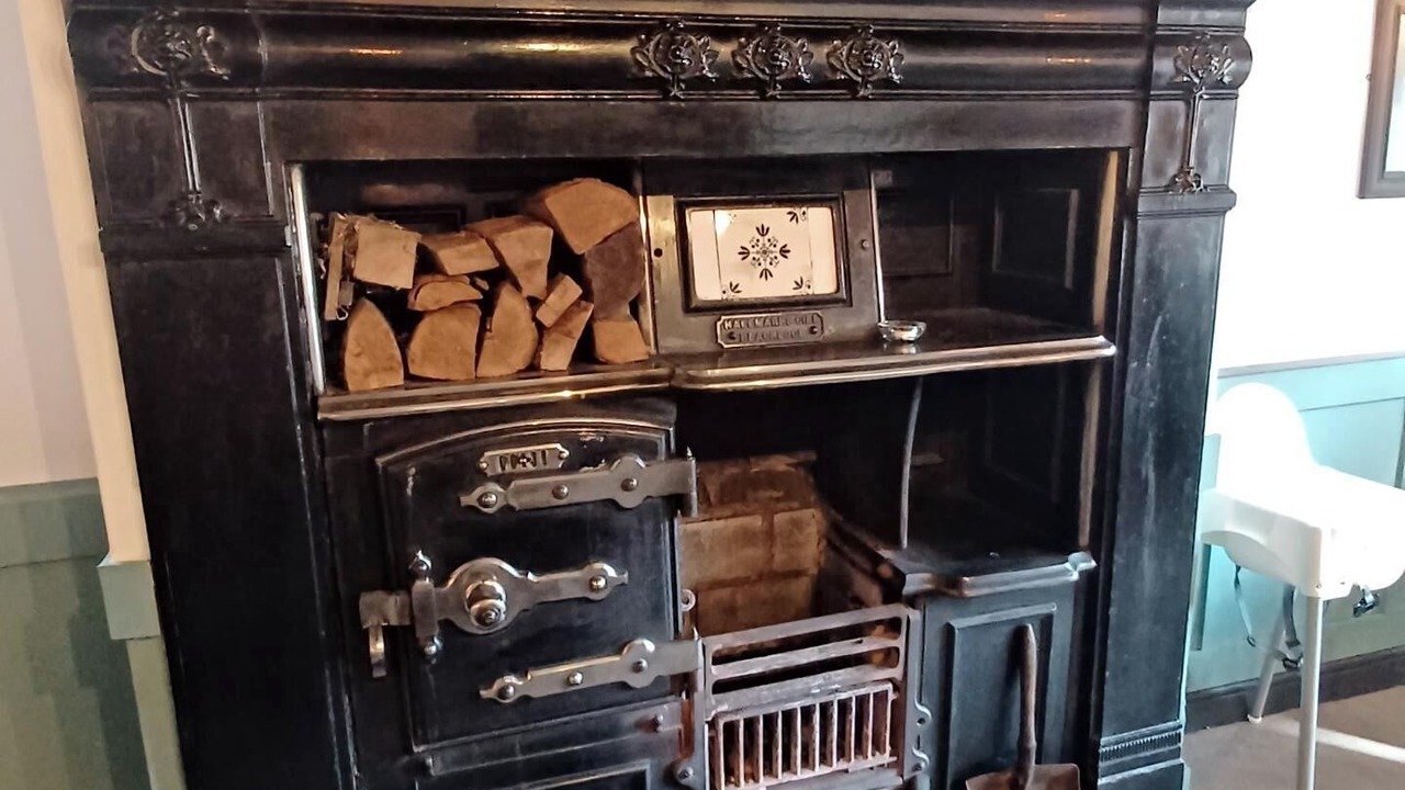 Photo of Others in Hayfield