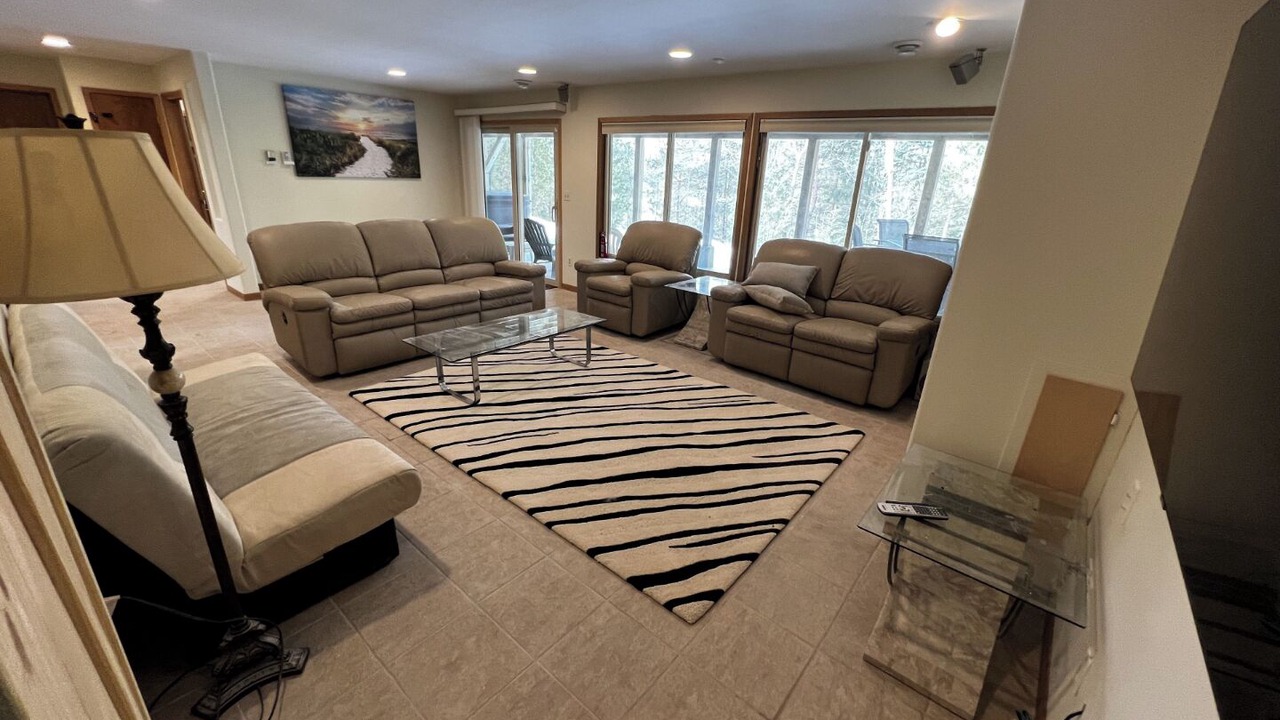 Photo of Livingroom in Port Franks