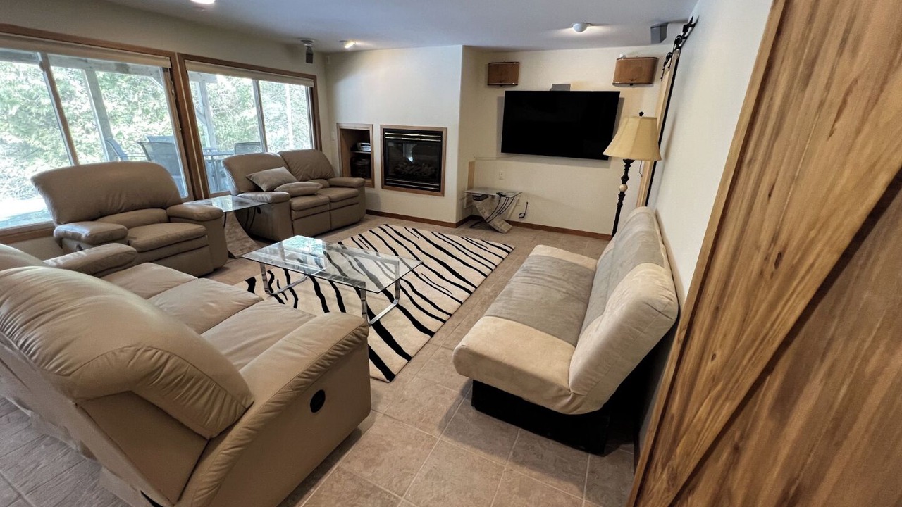 Photo of Livingroom in Port Franks