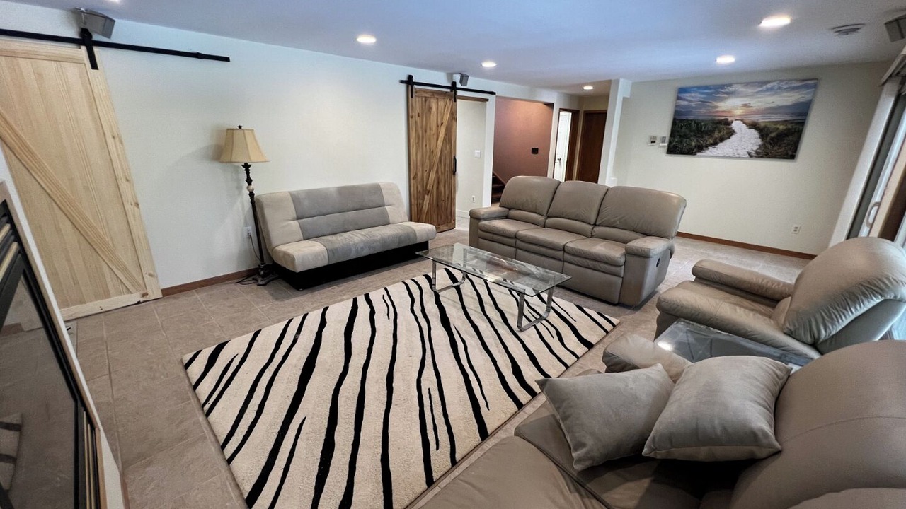 Photo of Livingroom in Port Franks