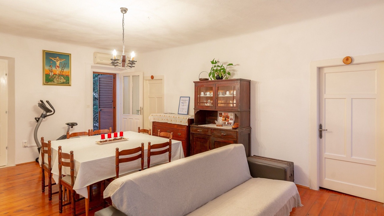 Photo of Livingroom in Popovici