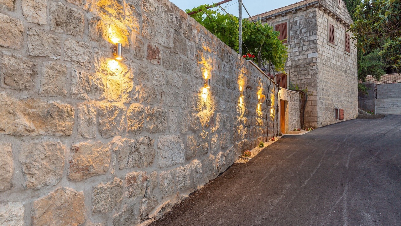 Photo of Outdoor in Popovici