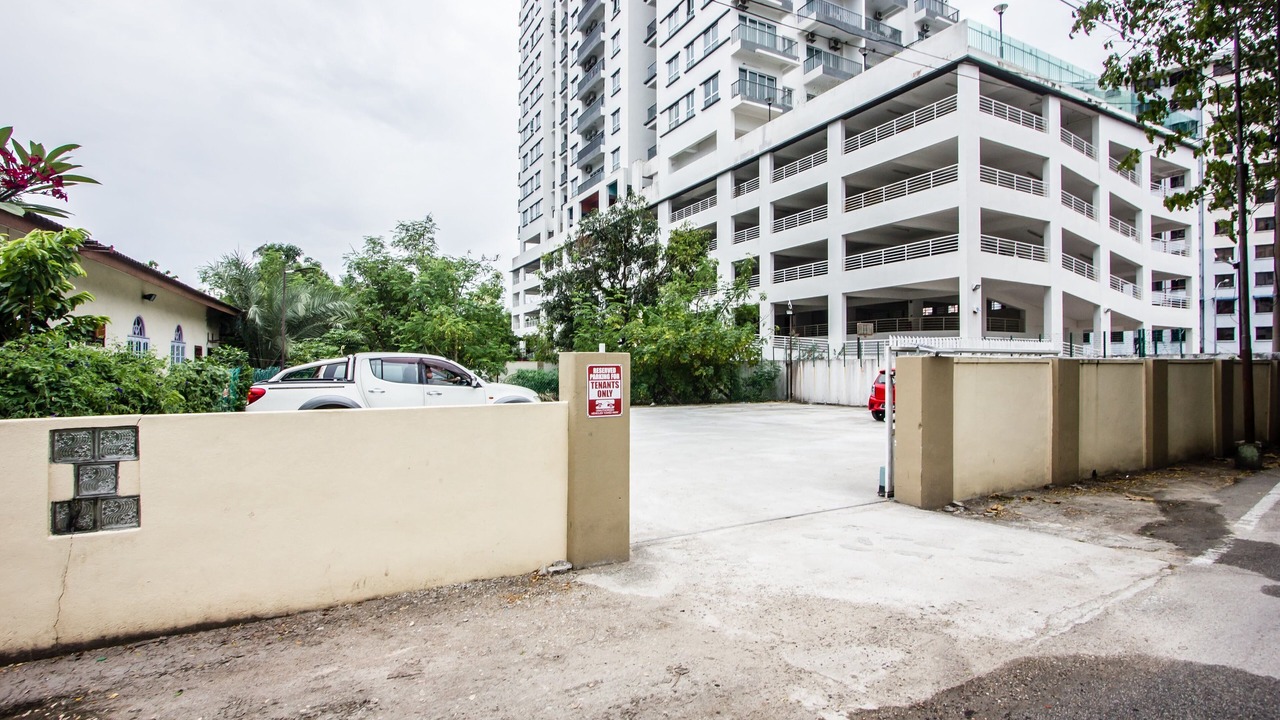 Photo of Outdoor in Benggali