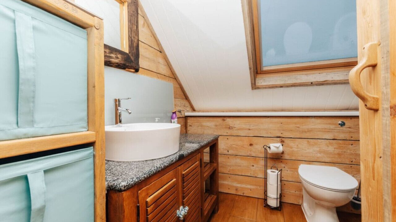 Photo of Bathroom in Cuddesdon