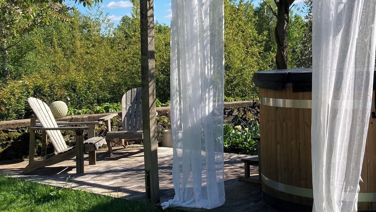 Photo of Outdoor in Denee