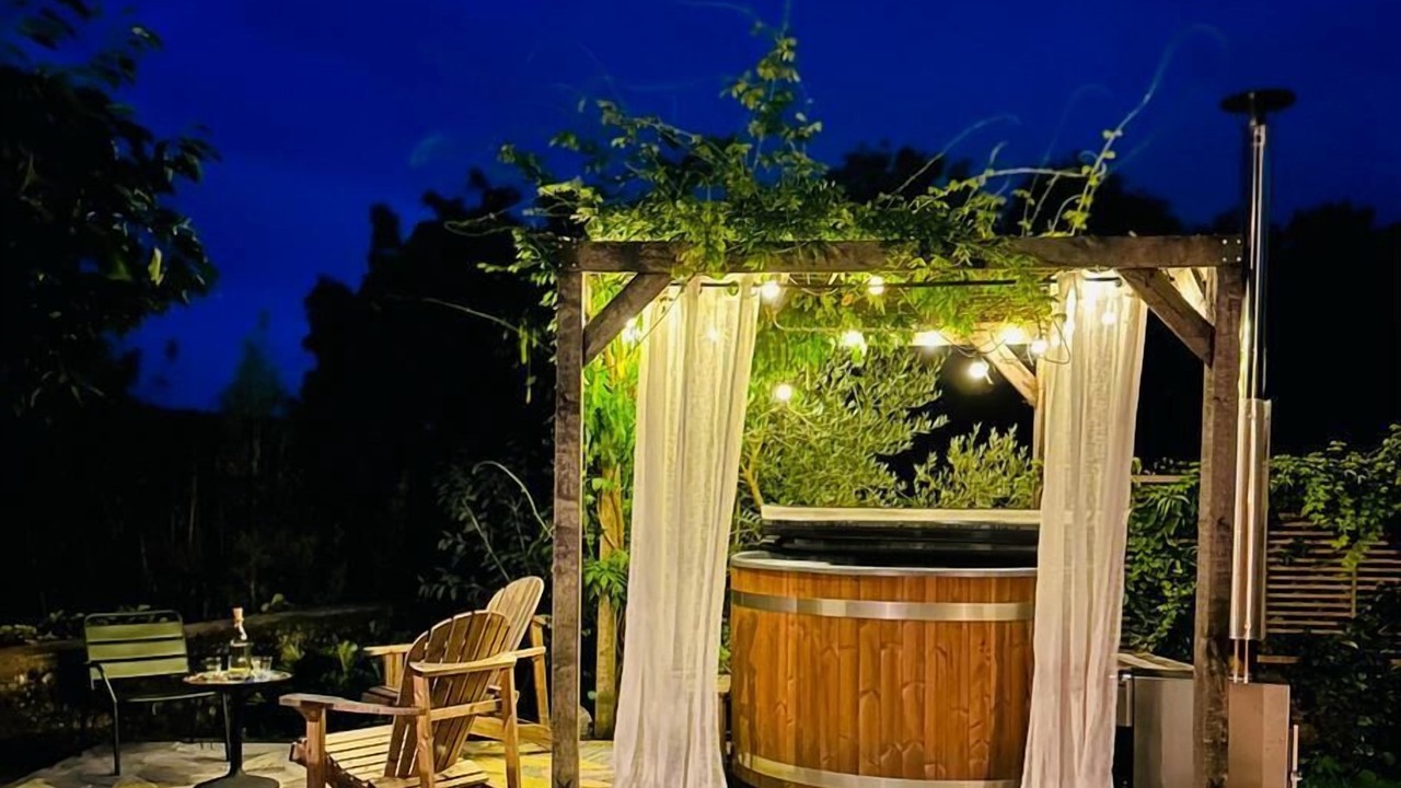 Photo of Outdoor in Denee