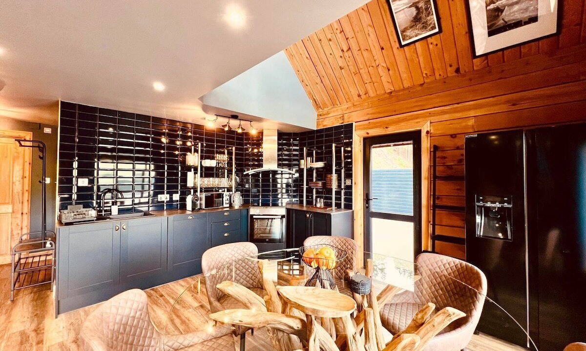 Photo of Bathroom in Foyers