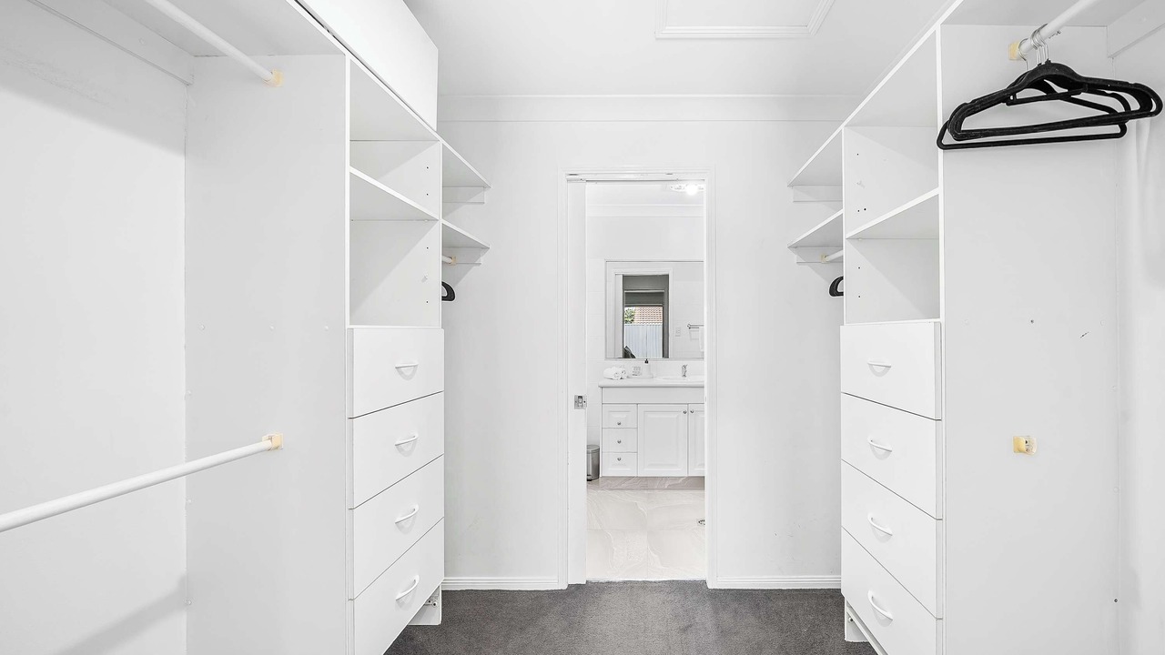 Photo of Others in Helensvale