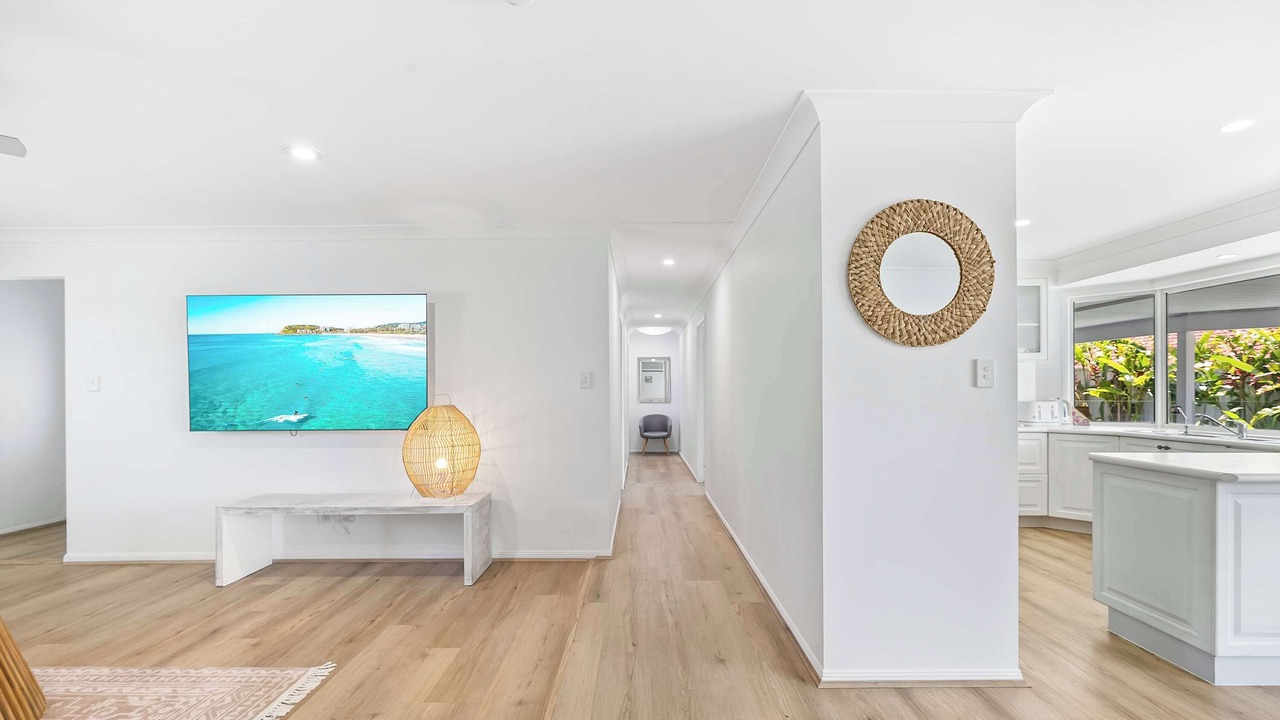 Photo of Others in Helensvale