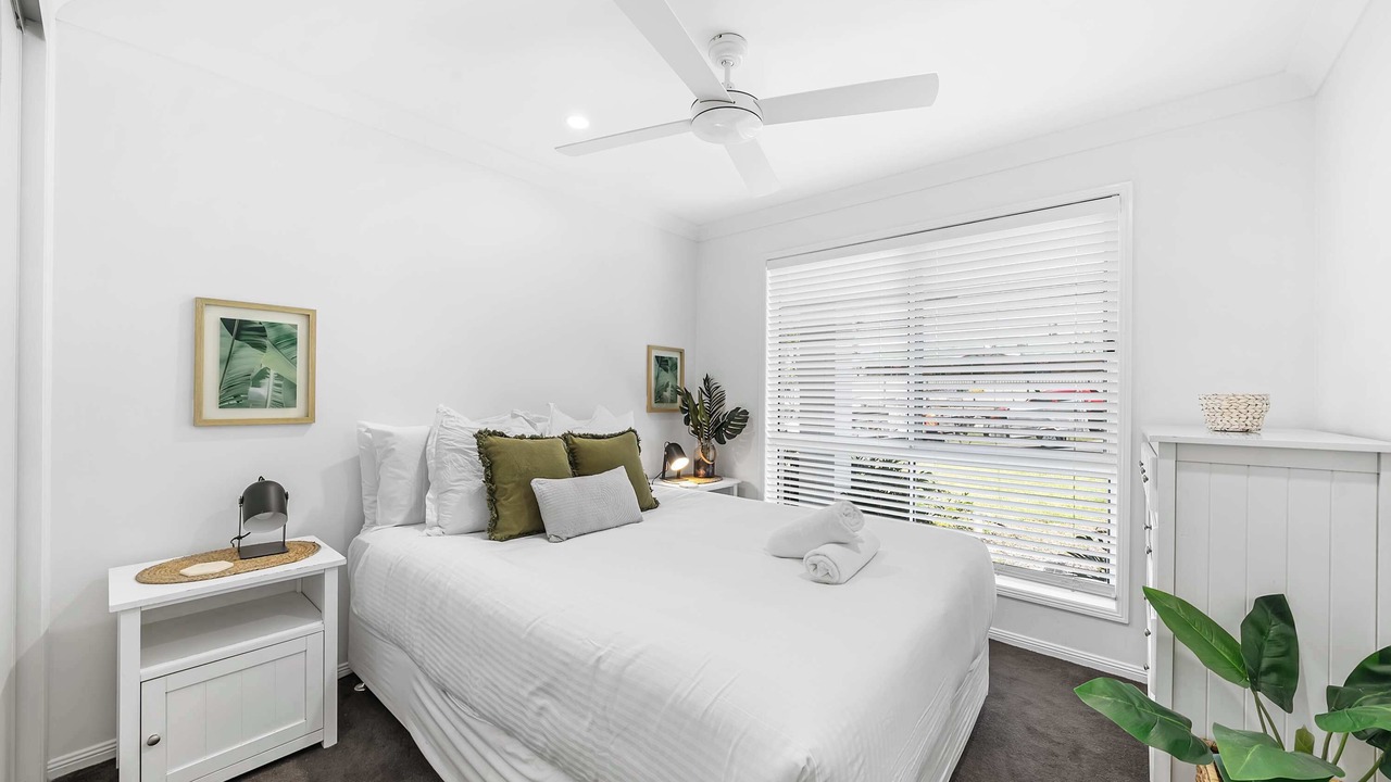 Photo of Others in Helensvale