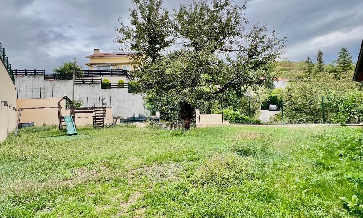 Photo of Outdoor in Orbeil