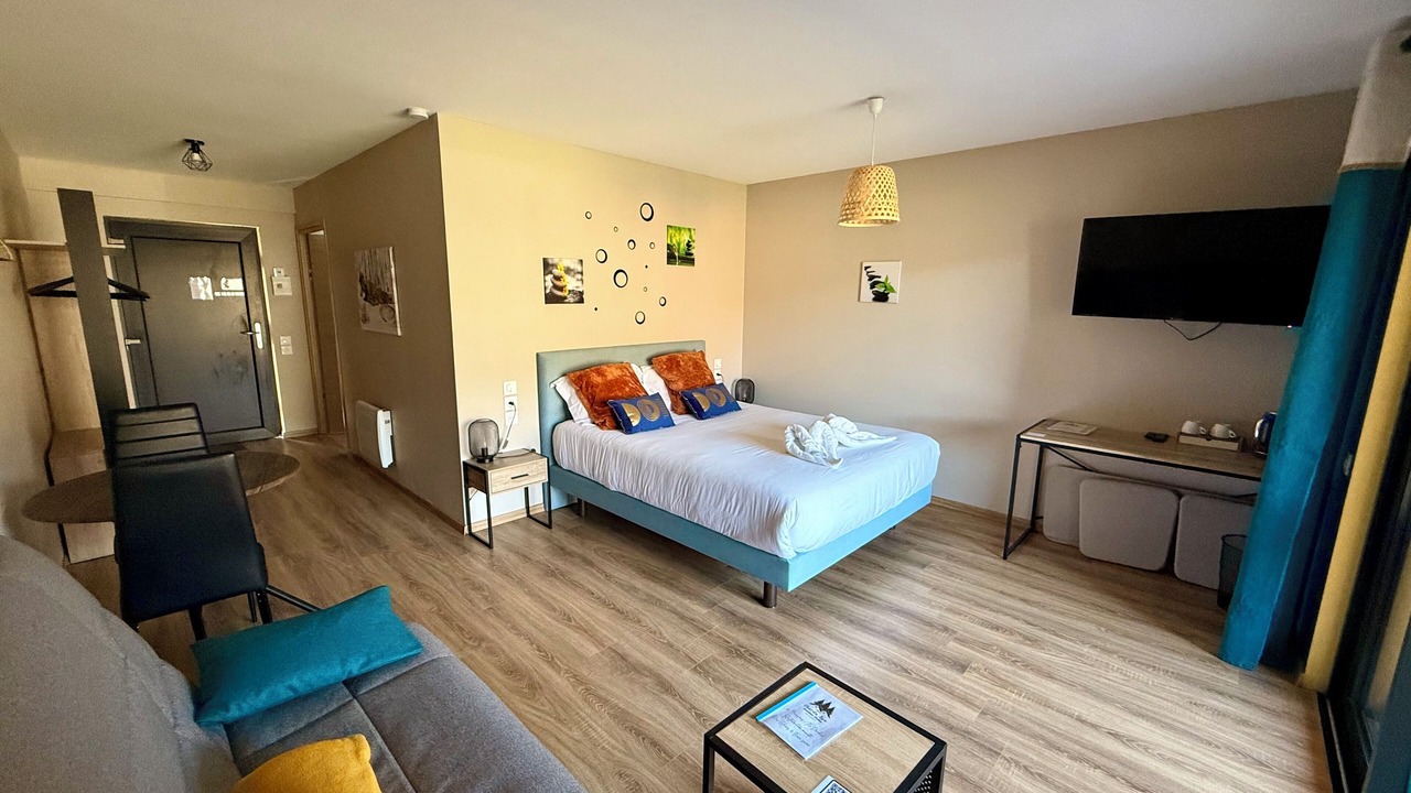 Photo of Others in Seyne