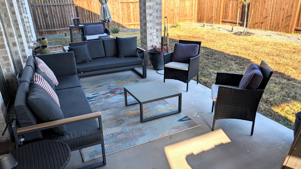 Photo of Patio Balcony in Manor