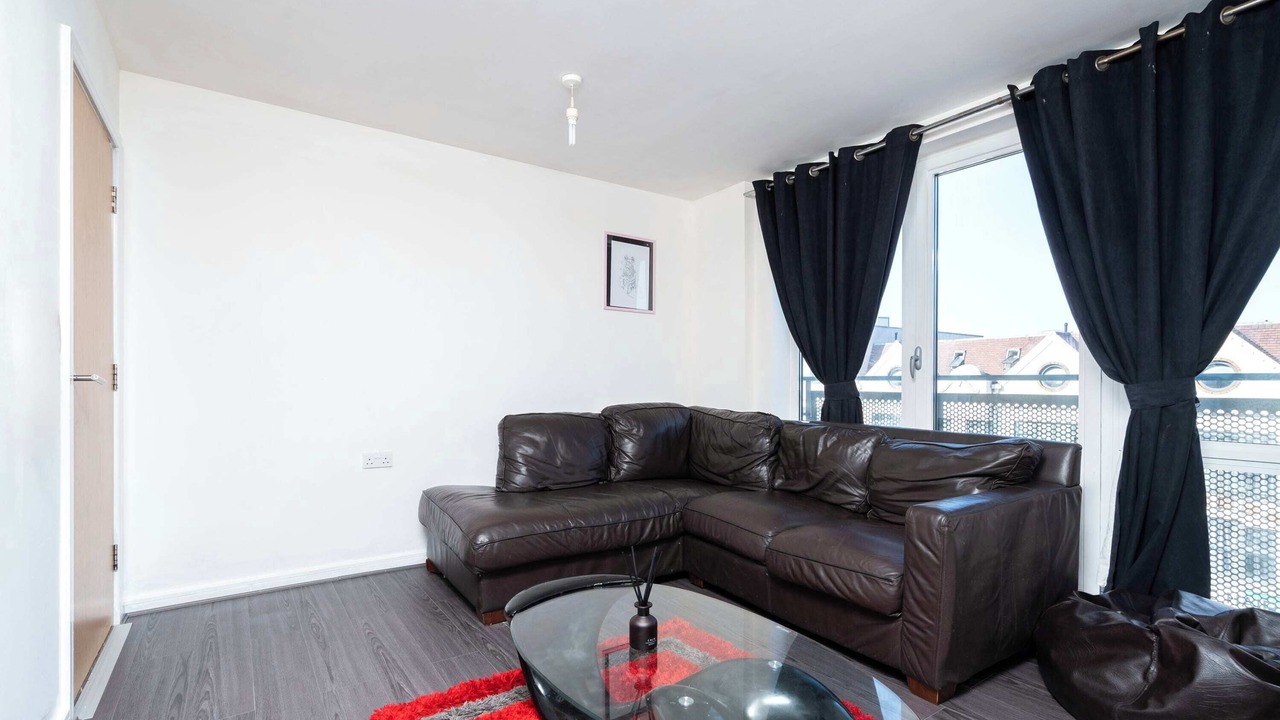 Photo of Others in Broad Green