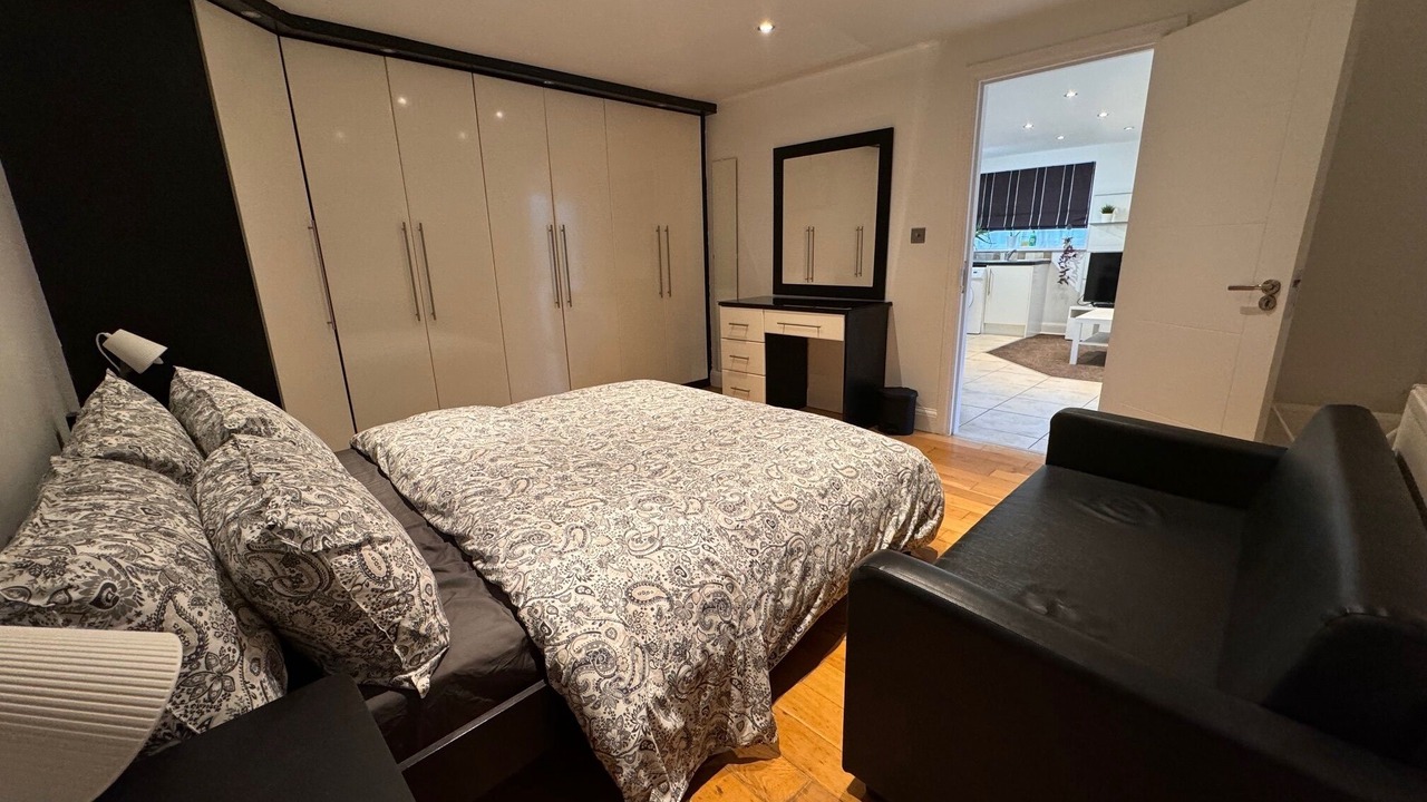 Photo of Others in Hounslow Heath