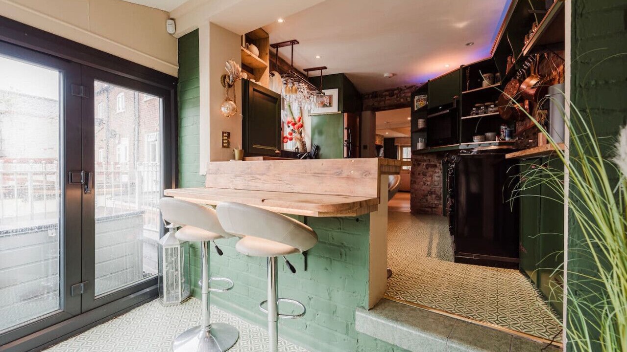 Photo of Others in Knutsford