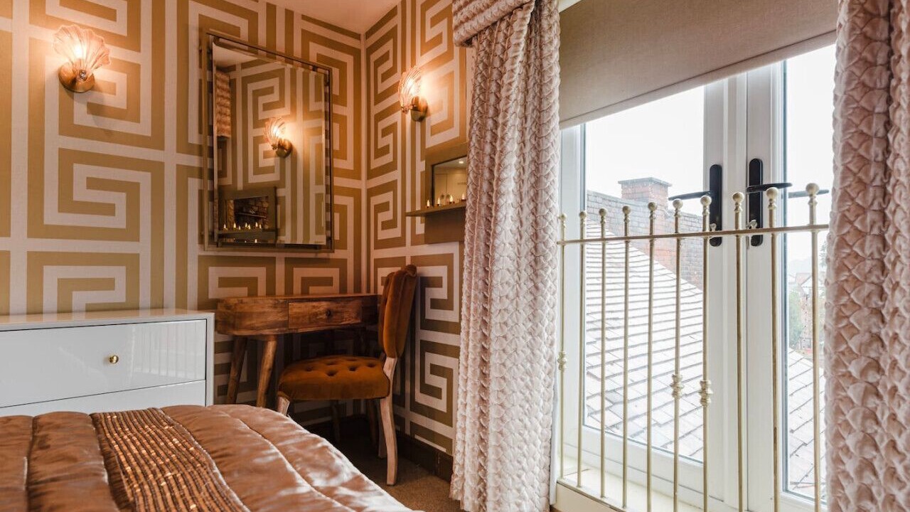 Photo of Others in Knutsford