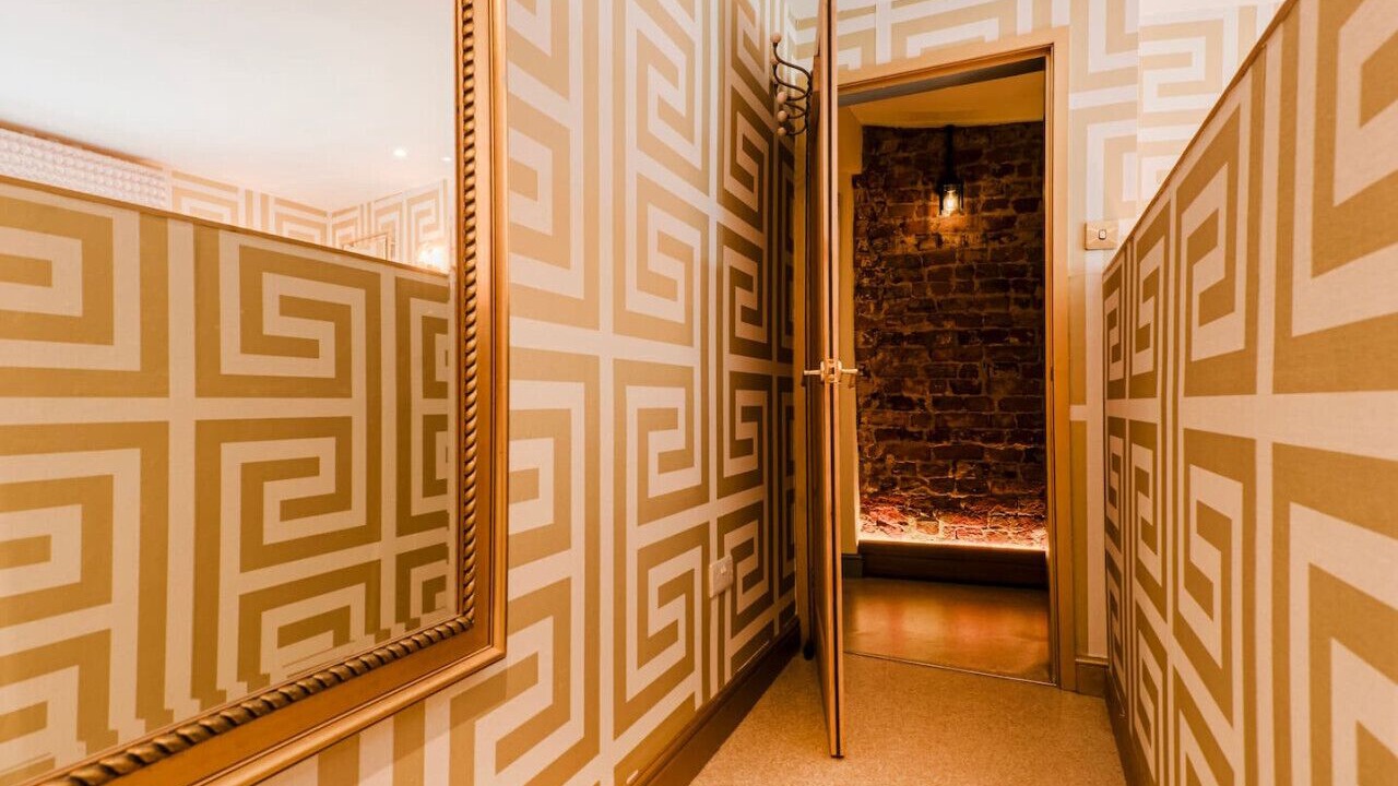 Photo of Others in Knutsford