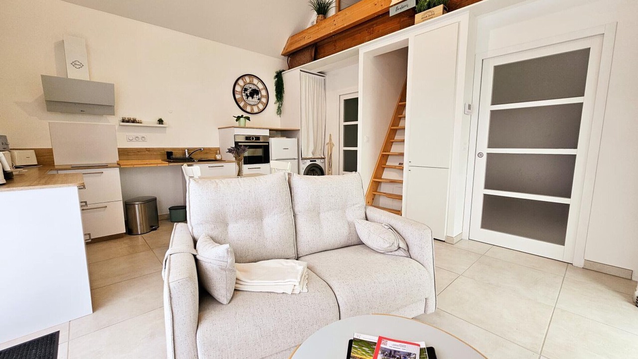 Photo of Others in Chinon