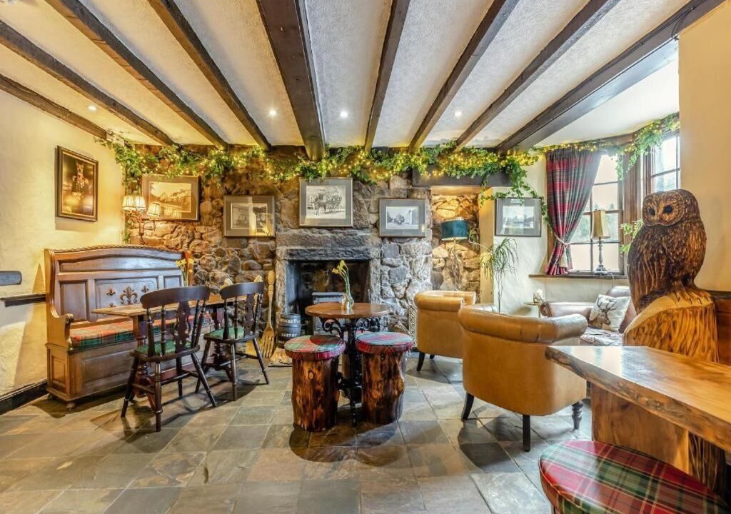 Photo of Others in Glendevon