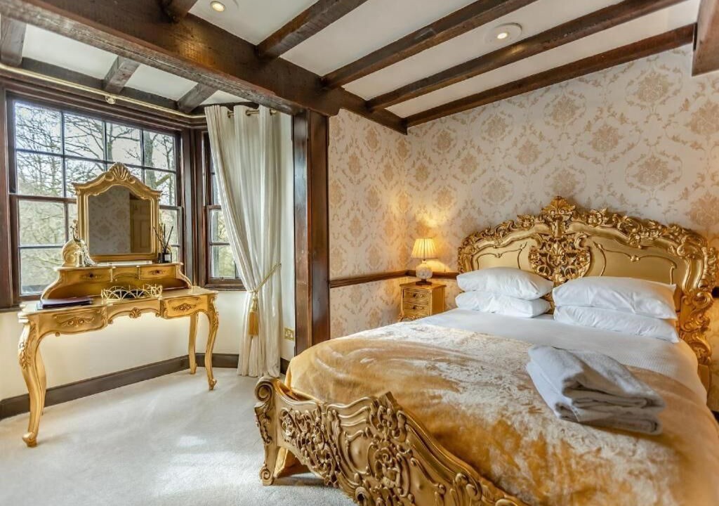 Photo of Bedroom in Glendevon