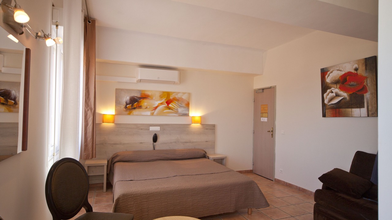 Photo of Bedroom in L'Ile-Rousse
