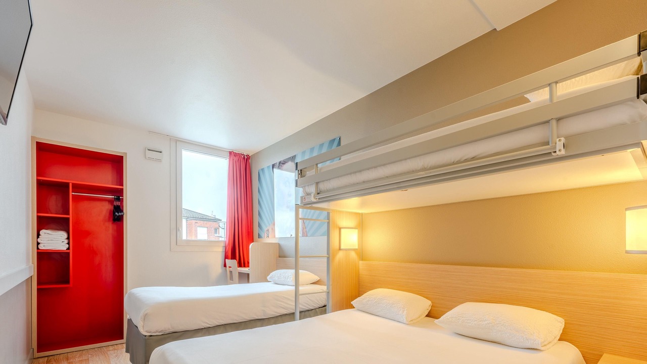 Photo of Bedroom in Saint-Laurent-Blangy