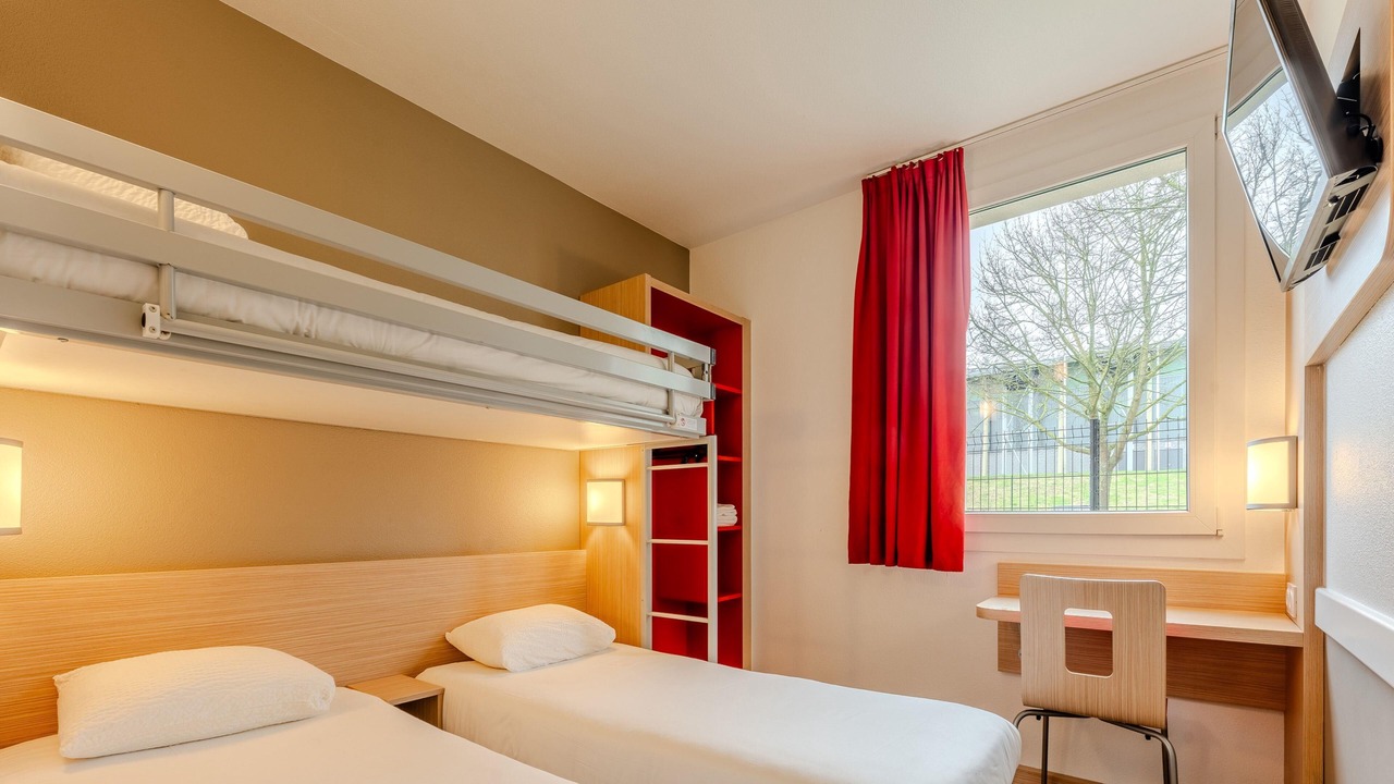 Photo of Bedroom in Saint-Laurent-Blangy