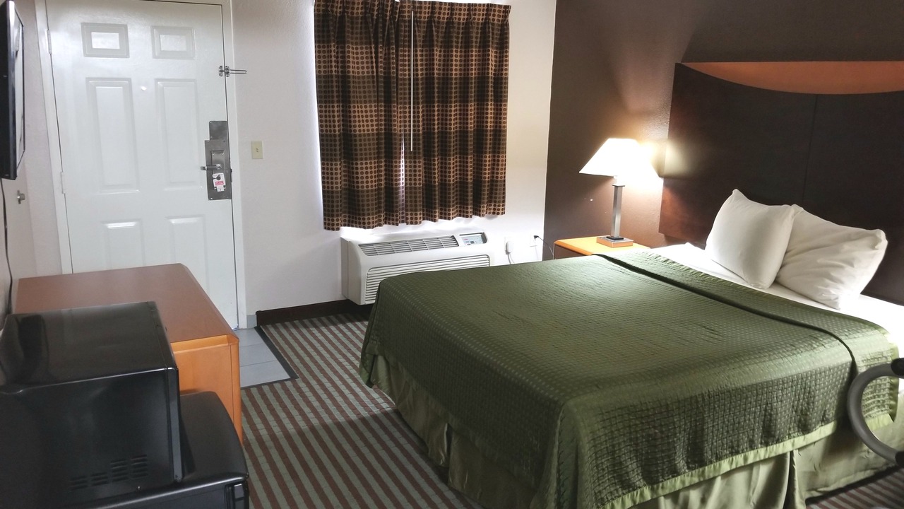 Photo of Bedroom in New Roads