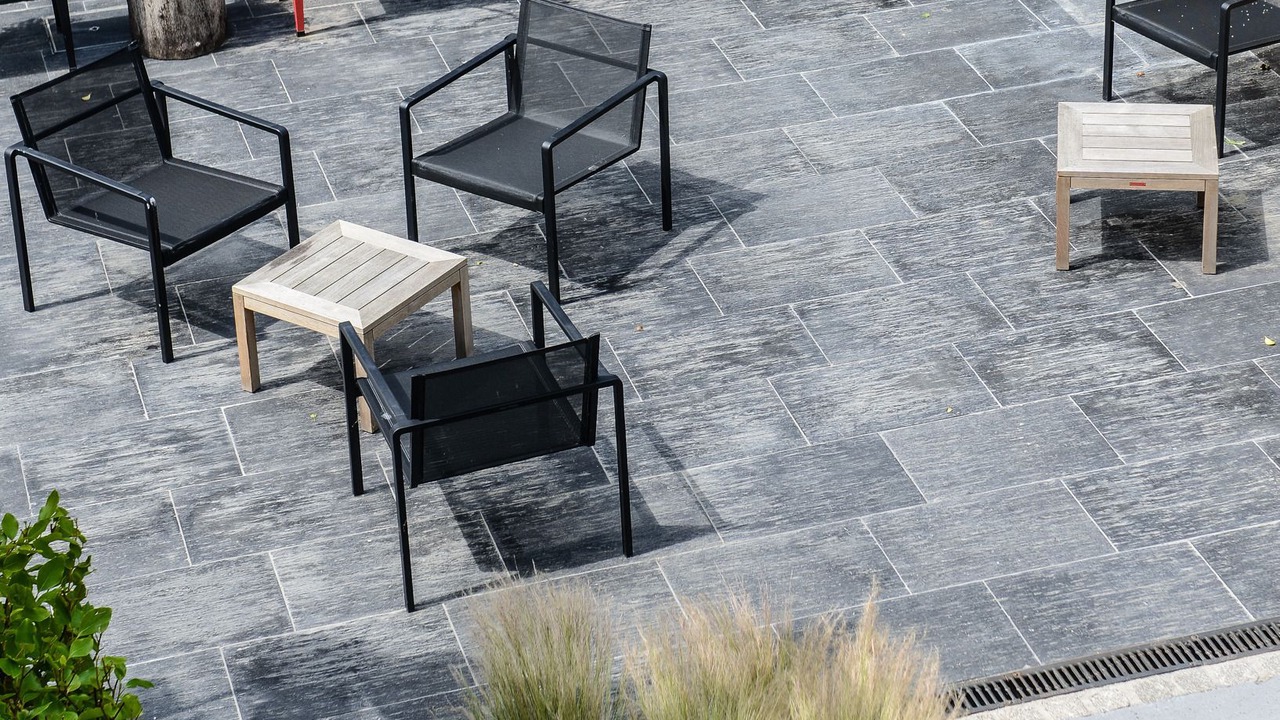 Photo of Outdoor in Parame