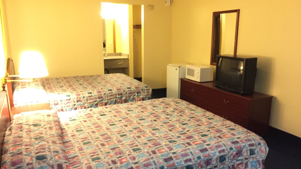 Photo of Bedroom in Molalla