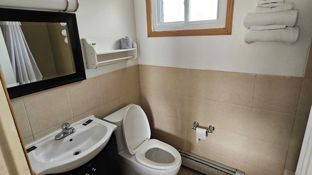 Photo of Bathroom in Mount Forest