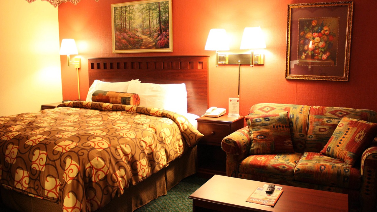 Photo of Bedroom in Chehalis