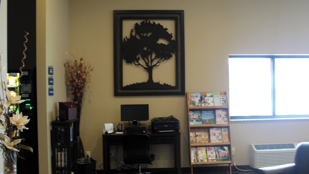 Photo of Others in Denison