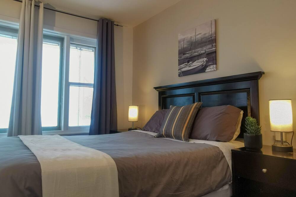 Photo of Bedroom in Ste Anne de Beaupre