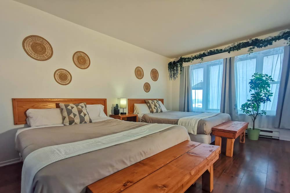 Photo of Bedroom in Ste Anne de Beaupre