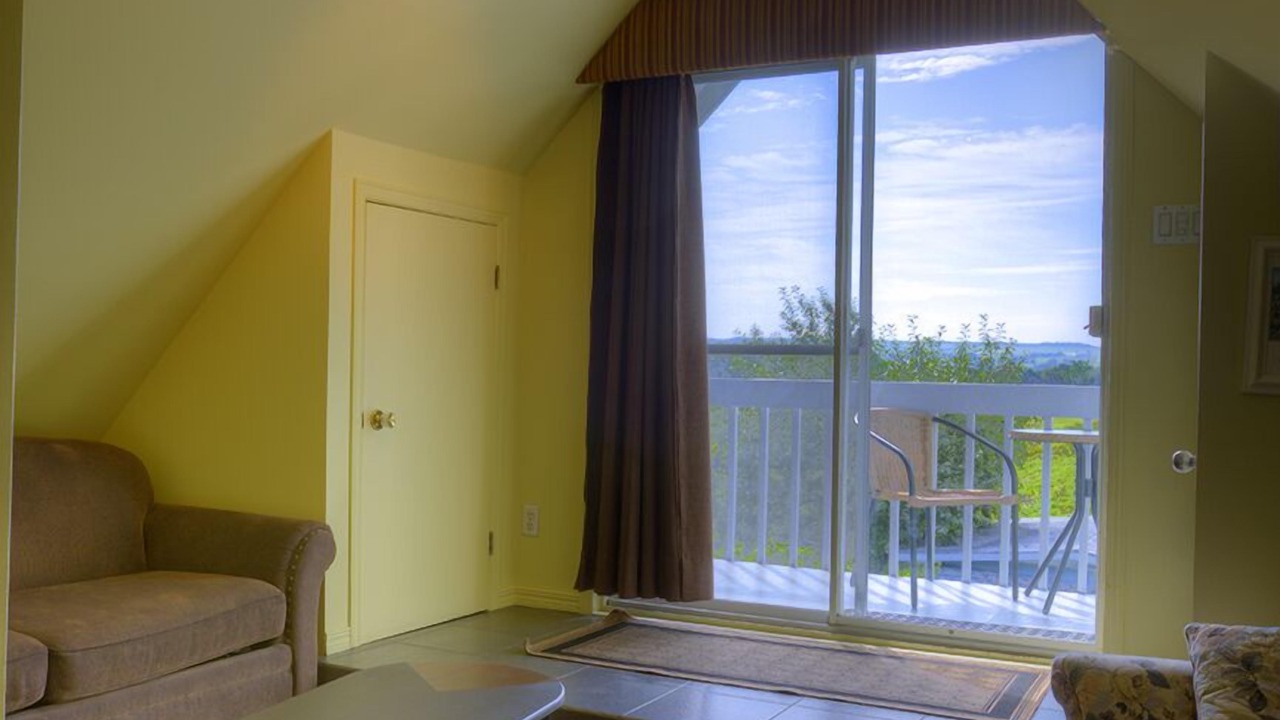 Photo of Bedroom in Chateau-Richer