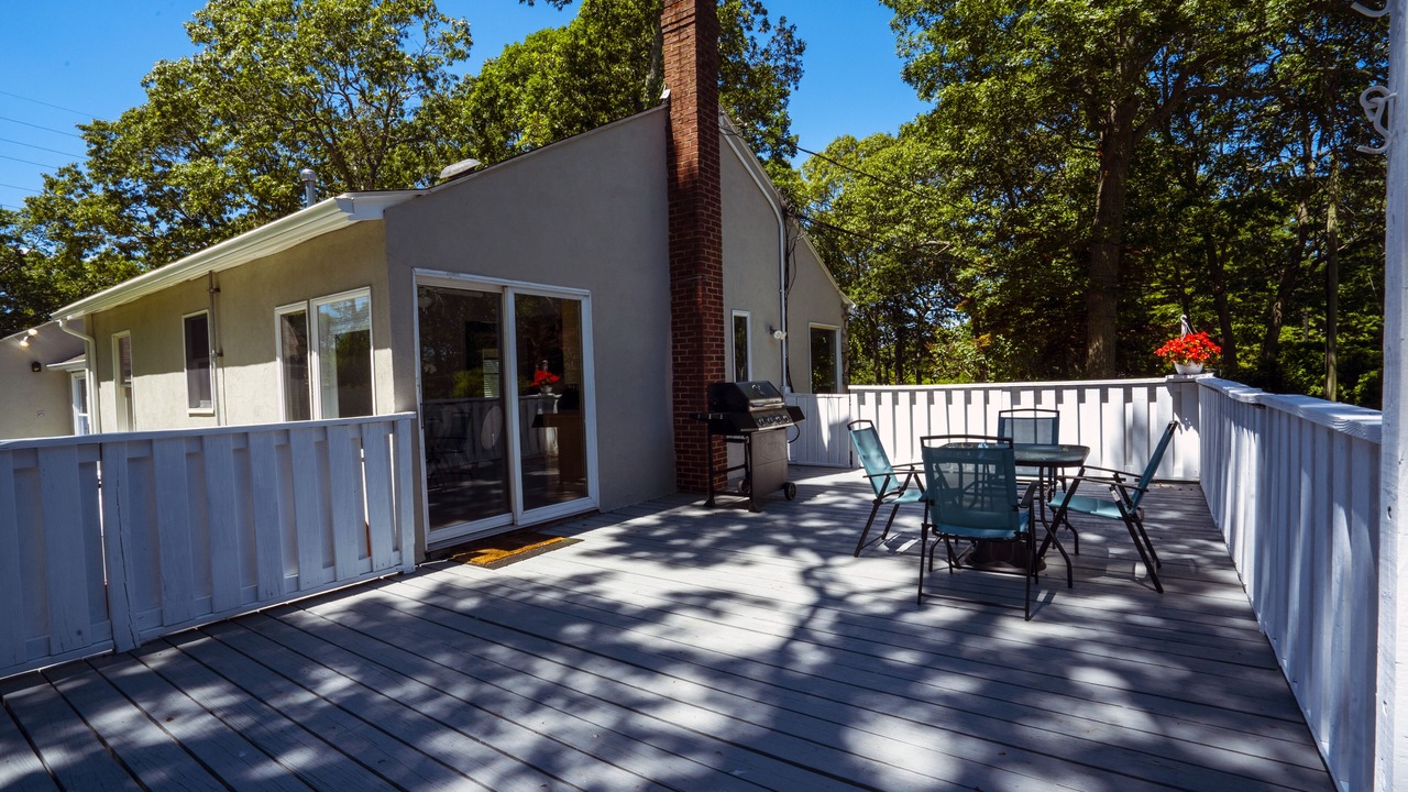 Photo of Others in Hampton Bays