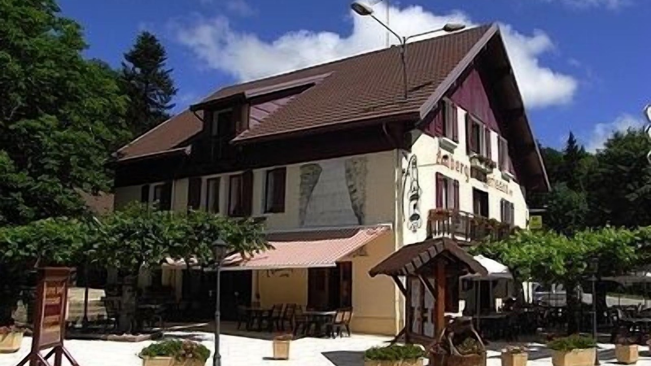 Photo of Outdoor in La Chaux-du-Dombief