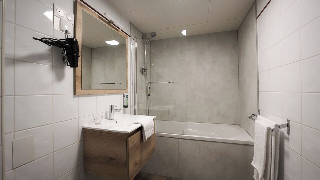 Photo of Others in Delme