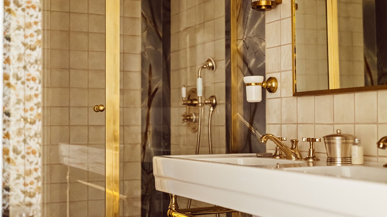 Photo of Bathroom in Batignolles