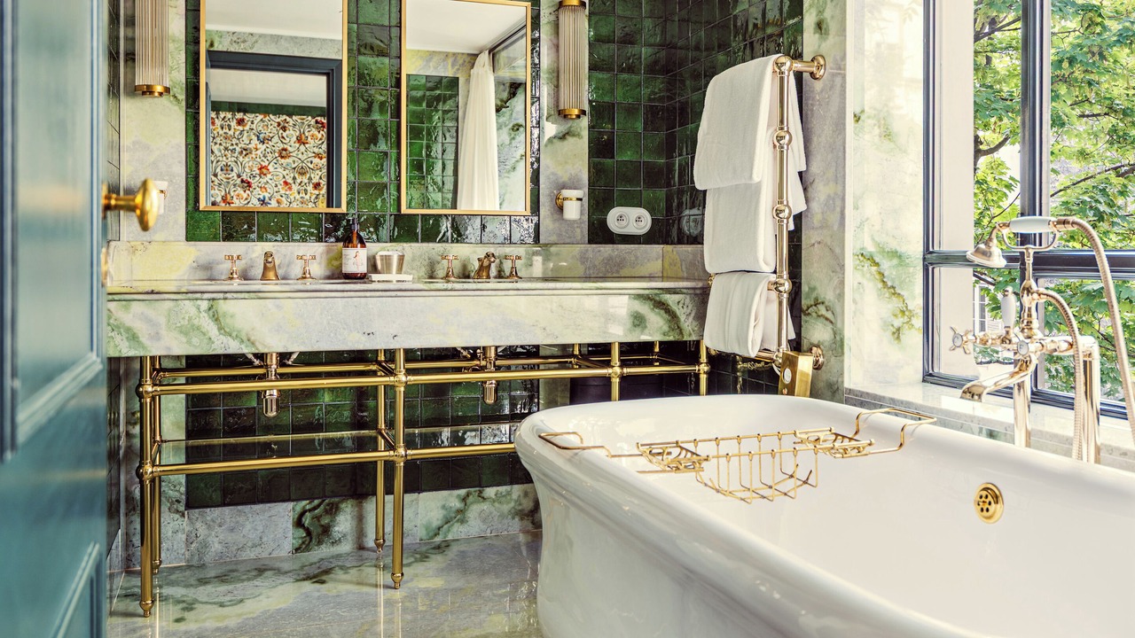 Photo of Bathroom in Batignolles