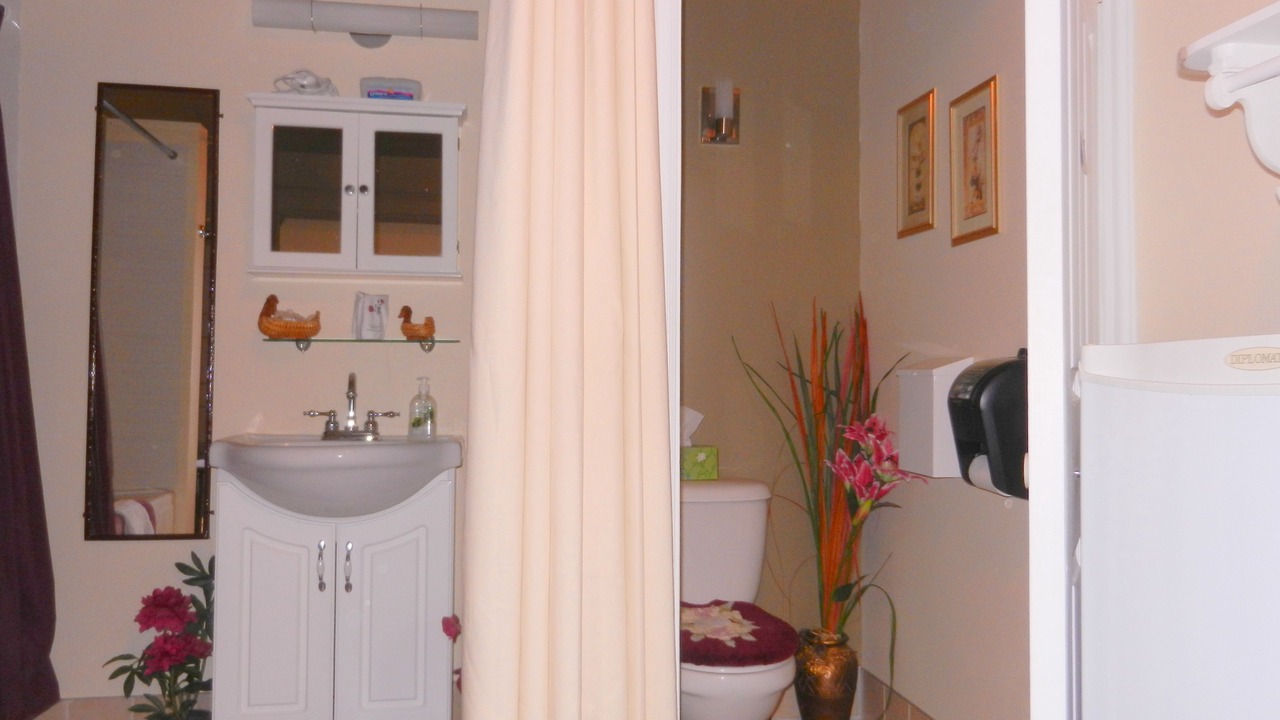 Photo of Bathroom in Sainte-Anne-des-Monts